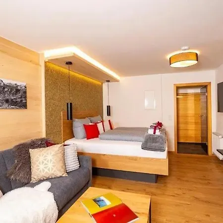 Ferienwohnungen & Chalets Capricorno Mittelberg Extérieur photo
