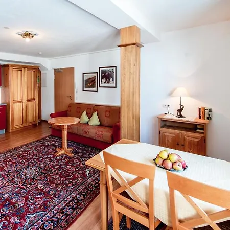 Ferienwohnungen & Chalets Capricorno Mittelberg Extérieur photo